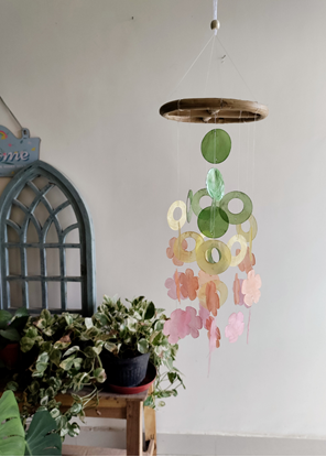 Homelymess Sugar Bunch Seashell windchime