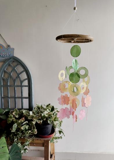 Homelymess Sugar Bunch Seashell windchime