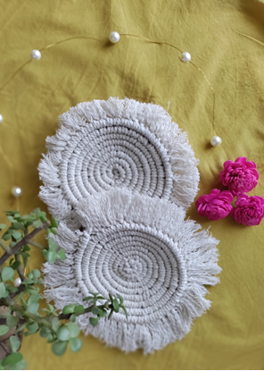 HomelyMess Classic in White Macrame Coasters