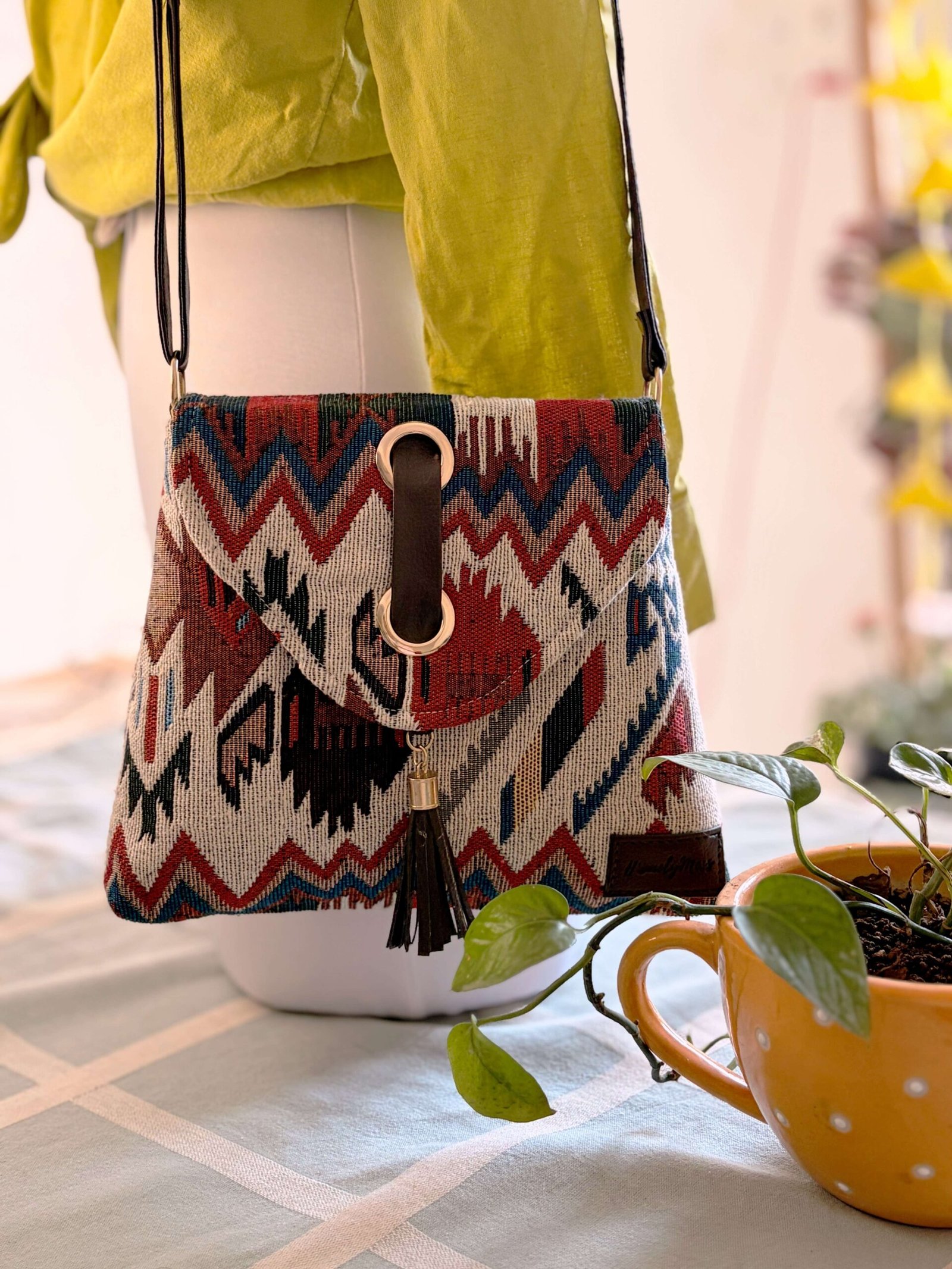 Azara Sling Bag